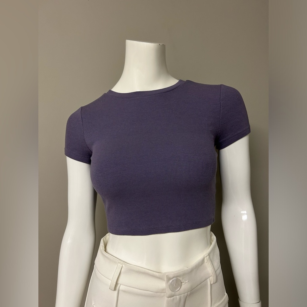Cropped T-shirt
